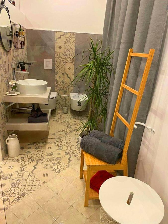 Casa Vacanza Sofa Hotell Sassari Exteriör bild