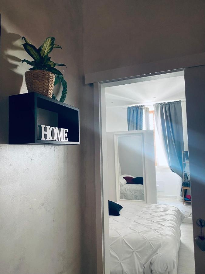 Casa Vacanza Sofa Hotell Sassari Exteriör bild